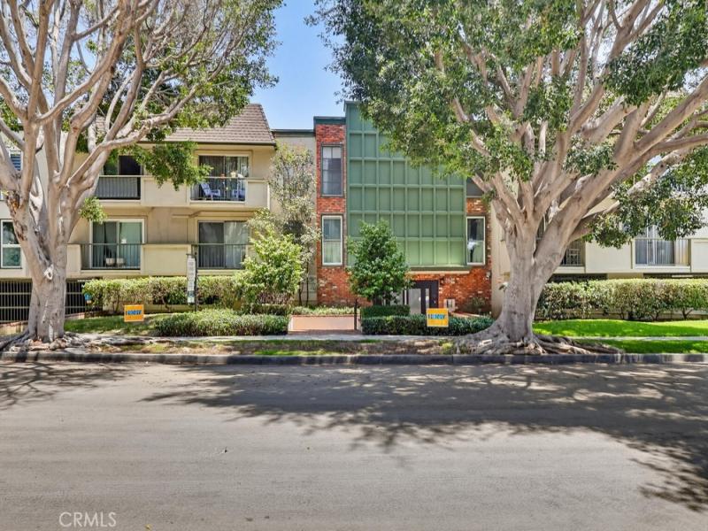 3640 Cardiff AV #210 Los Angeles CA 90034 | MLS #SR26117127 45 MLS #SR26117127 image #0