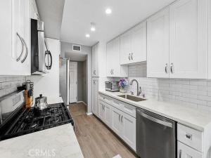 4501 Cedros AV #239 Sherman Oaks CA 91403 | MLS #SR26117613 45 MLS #SR26117613 image #0