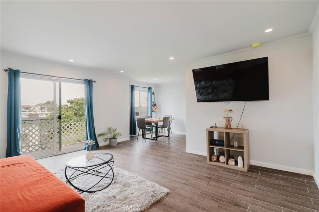 3734 S Canfield #330 Los Angeles CA 90034 | MLS #SR26122714 45 MLS #SR26122714 image #0