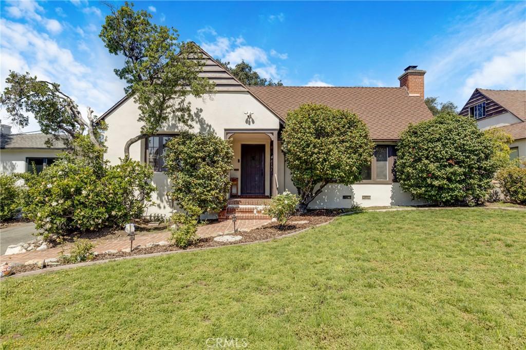 2151 N Altadena Altadena CA 91001 | MLS #SR26125436 45 MLS #SR26125436 image #0