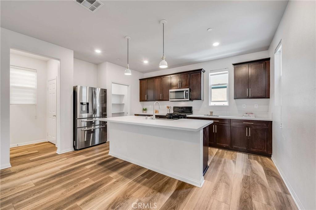 14718 Marie LN Van Nuys CA 91405 | MLS #SR26126913 41 MLS #SR26126913 image #0