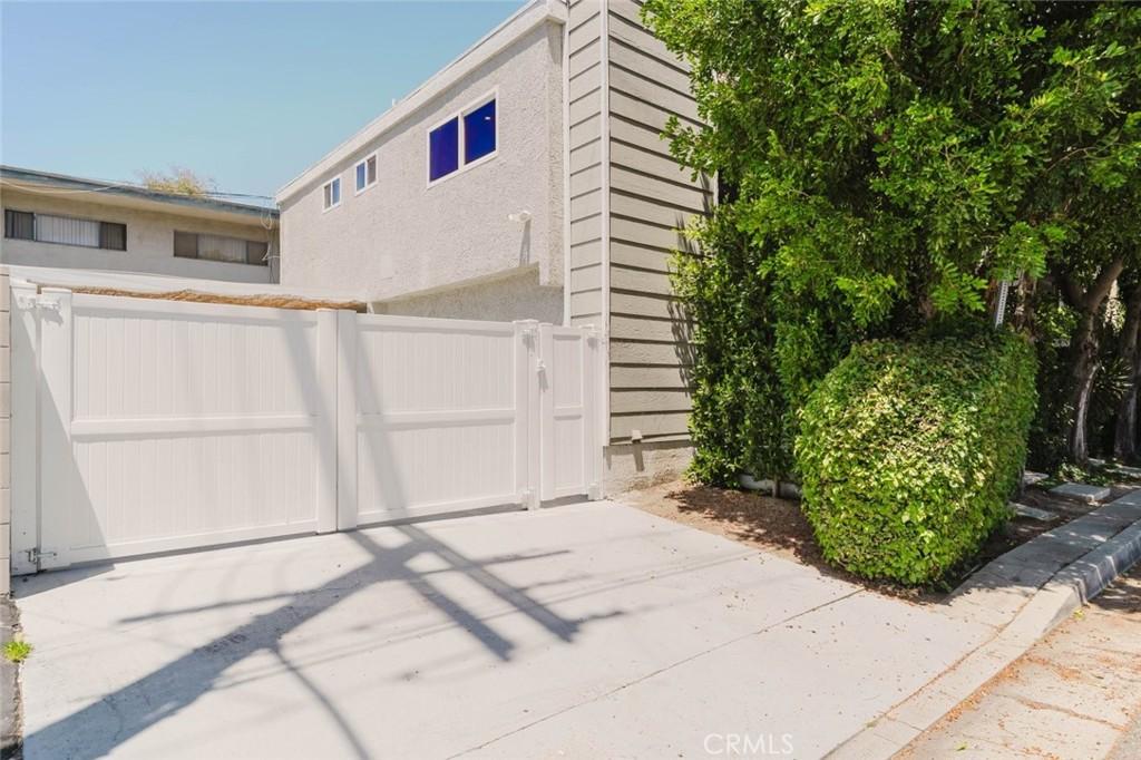 MLS #SR26127093 image #0