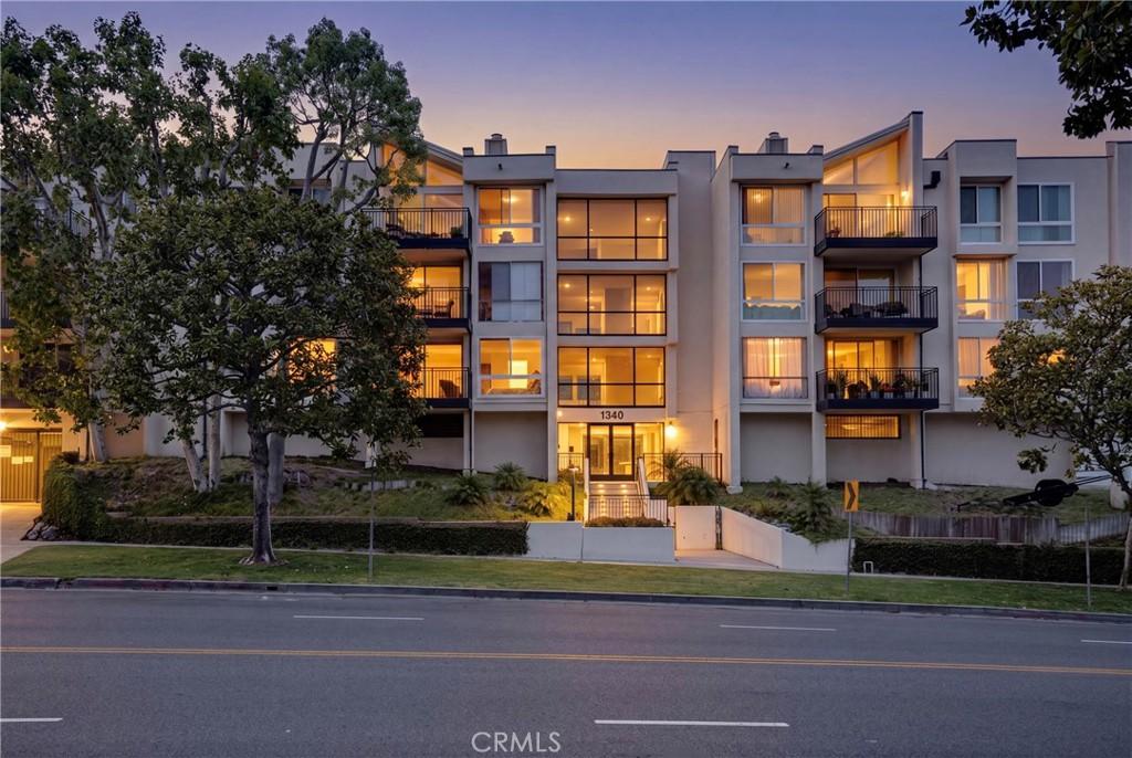 1340 S Beverly Glen BL #211 Los Angeles CA 90024 | MLS #SR26128332 45 MLS #SR26128332 image #0