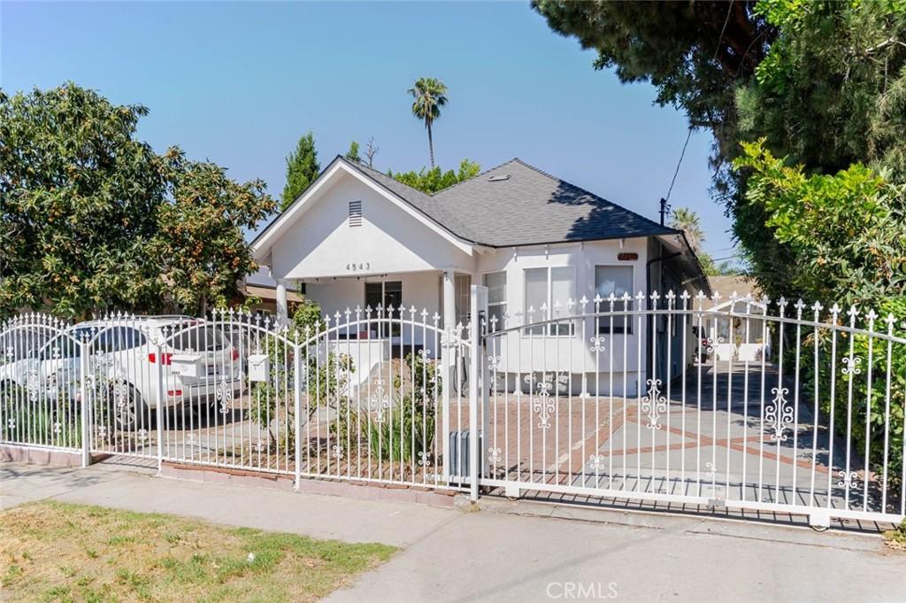 4541 Russell AV Los Angeles CA 90027 | MLS #SR26137694 87 MLS #SR26137694 image #0