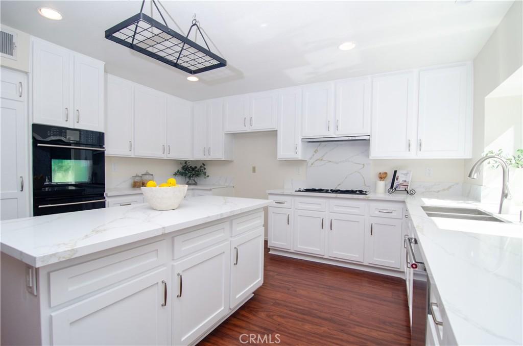 MLS #SR26140237 image #0