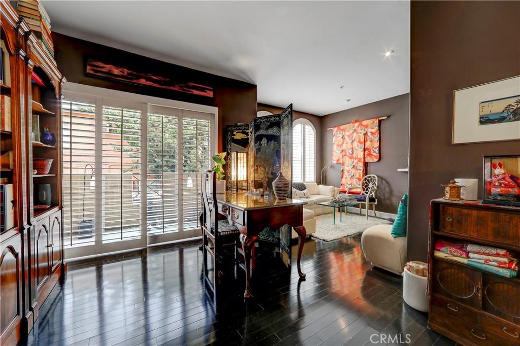 12060 Hoffman #107 Studio City CA 91604 | MLS #SR26141933 45 MLS #SR26141933 image #0