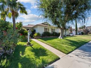 2641 N Buena Vista Street Burbank CA 91504 | MLS #SR26149985 45 MLS #SR26149985 image #0