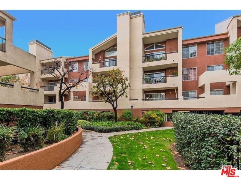 5540 Owensmouth AV #204 Woodland Hills CA 91367 | MLS #SR26151280 45 MLS #SR26151280 image #0