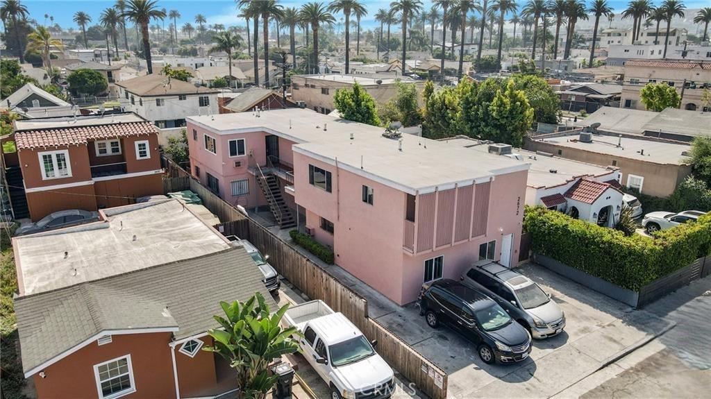 2672 S Redondo Los Angeles CA 90016 | MLS #SR26151936 45 MLS #SR26151936 image #0
