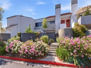 MLS #SR26152087 image #0