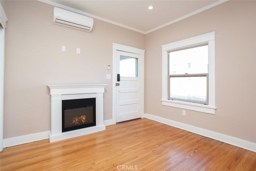 113 N Columbus #A Glendale CA 91203 | MLS #SR26152156 45 MLS #SR26152156 image #0