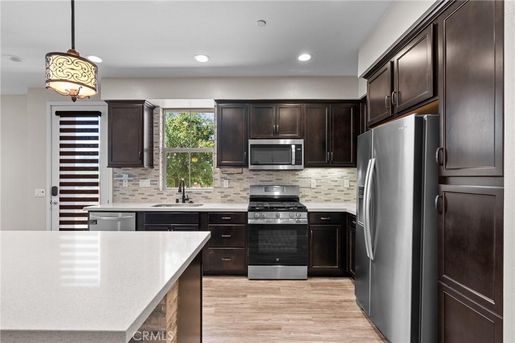 105 Red Brick Simi Valley CA 93065 | MLS #SR26155405 45 MLS #SR26155405 image #0
