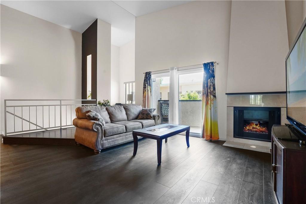 5805 Whitsett AV #211 Valley Village CA 91607 | MLS #SR26156657 41 MLS #SR26156657 image #0