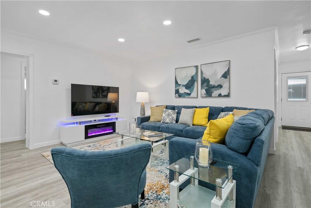 15059 Oro Grande ST Sylmar CA 91342 | MLS #SR26156832 45 MLS #SR26156832 image #0