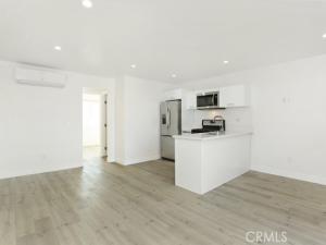 6745 Laurel Canyon BL #203 North Hollywood CA 91606 | MLS #SR26158179 45 MLS #SR26158179 image #0