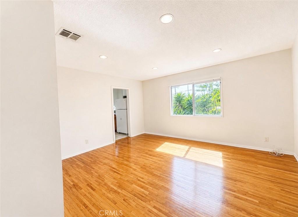 MLS #SR26165977 image #0