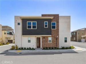 MLS #SR26169031 image #0