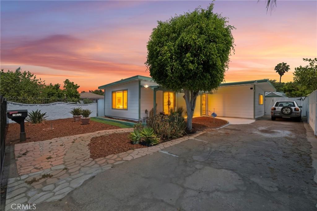 10550 Tamarack AV Los Angeles CA 91331 | MLS #SR26172430 45 MLS #SR26172430 image #0