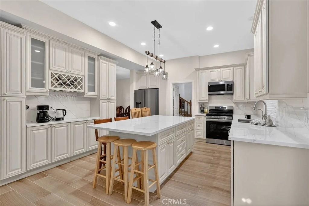 MLS #SR26173088 image #0