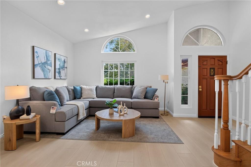 MLS #SR26173260 image #0