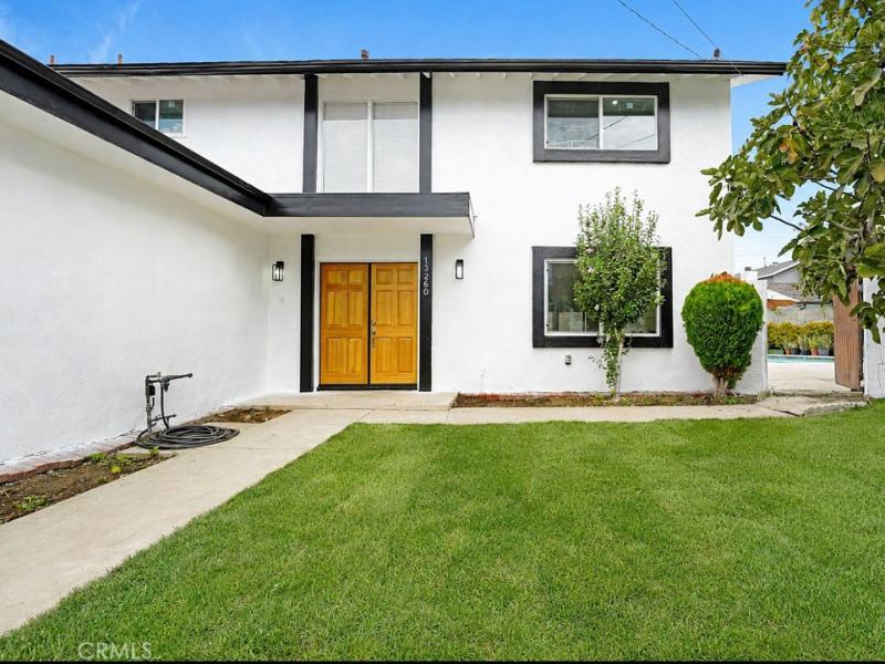 MLS #SR26173399 image #0