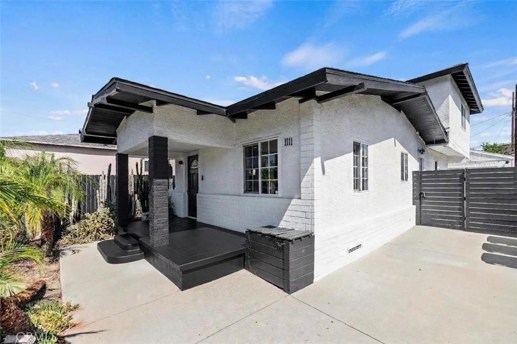 MLS #SR26175195 image #0