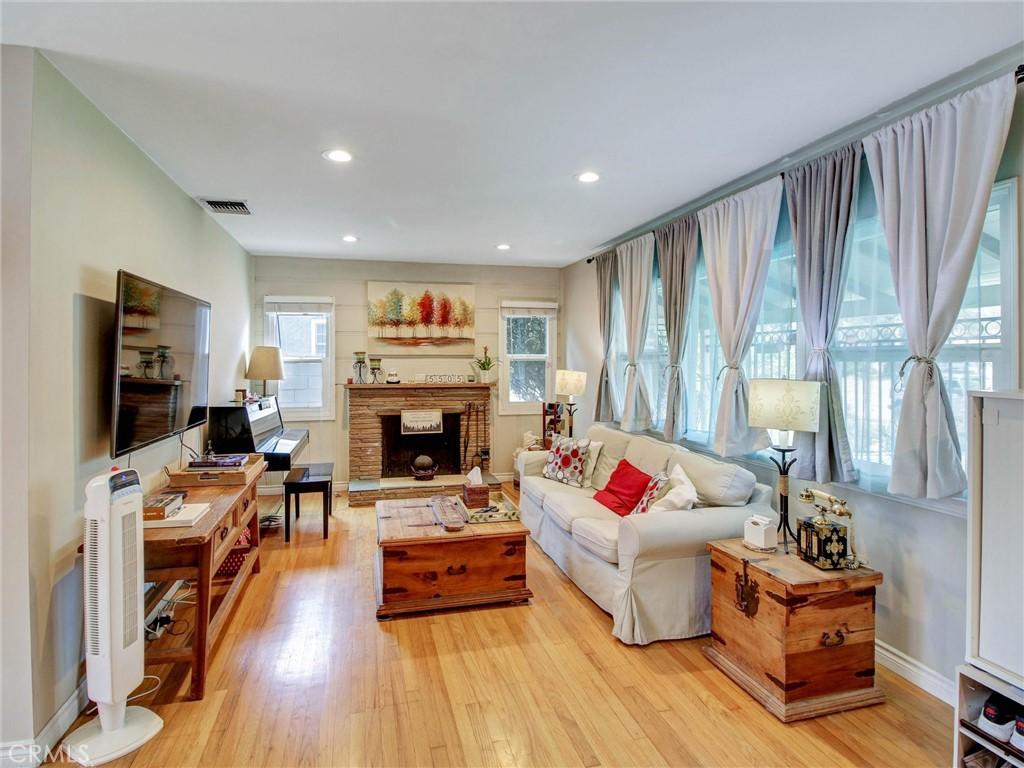 MLS #SR26176956 image #0
