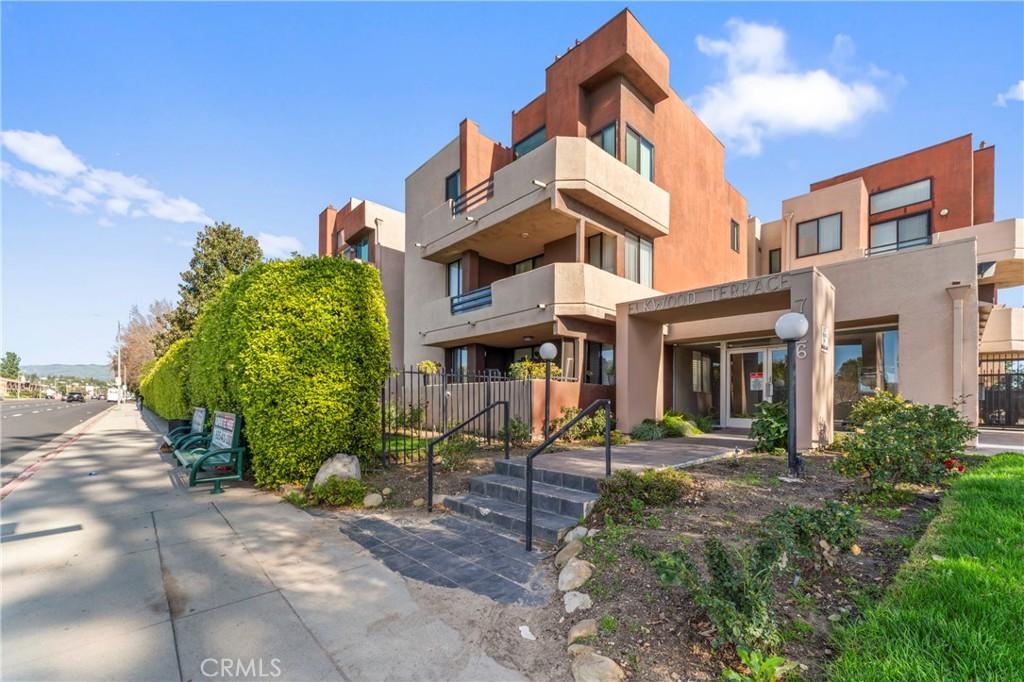 7826 Topanga Canyon Blvd #308 Canoga Park CA 91304 | MLS #SR26177618 45 MLS #SR26177618 image #0