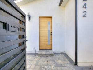 MLS #SR26178610 image #0