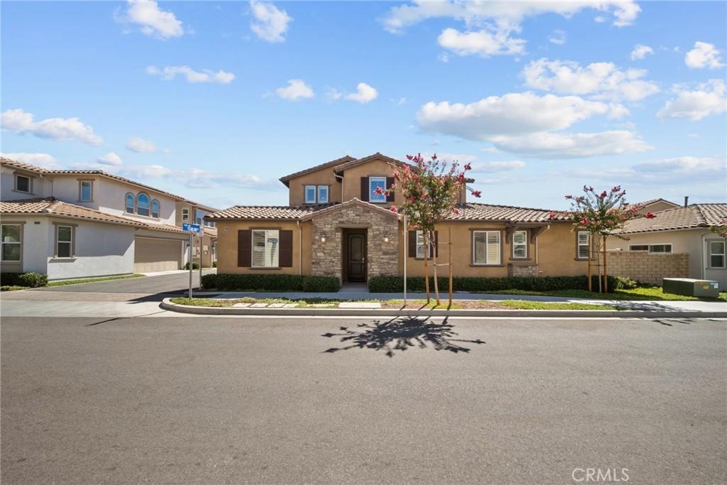 MLS #SR26179506 image #0