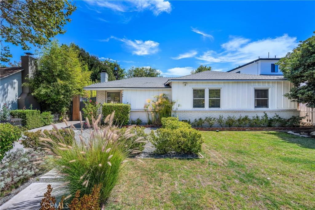 5644 Tobias AV Sherman Oaks CA 91411 | MLS #SR26183102 45 MLS #SR26183102 image #0