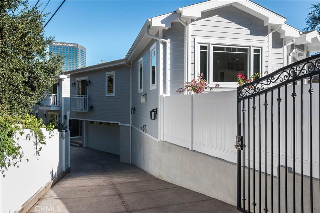 1/2 Fredonia DR Los Angeles CA 90068 | MLS #SR26185200 45 MLS #SR26185200 image #0