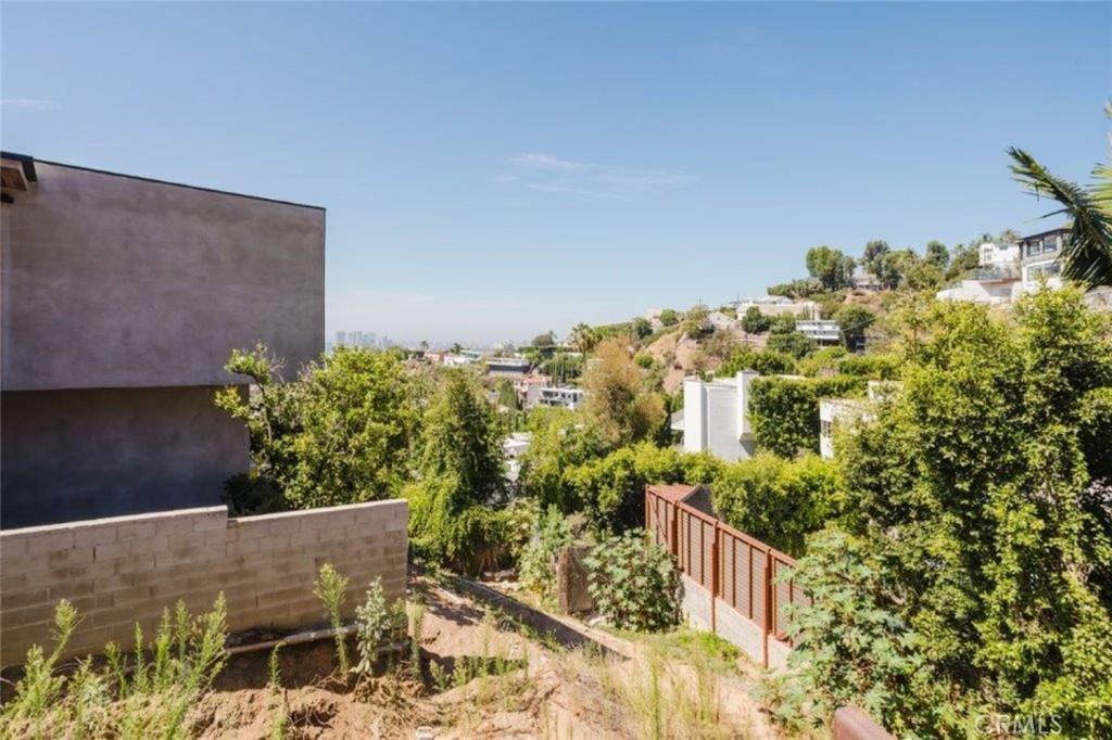 1688 Sunset Plaza DR Los Angeles CA 90069 | MLS #SR26185535 45 MLS #SR26185535 image #0