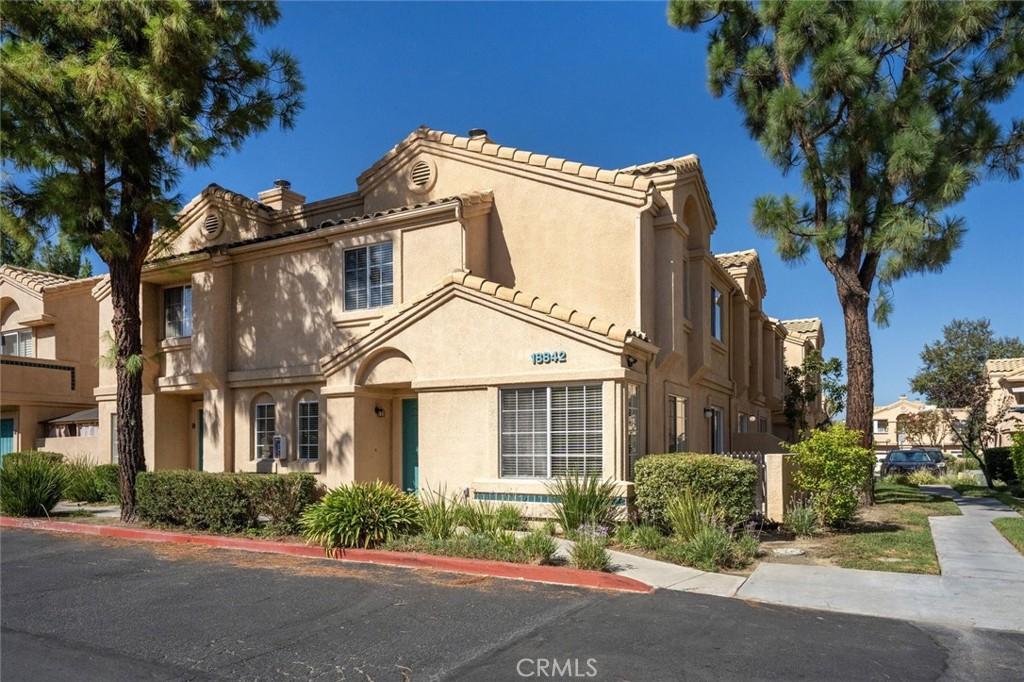 18842 Vista Del Canon #A Newhall CA 91321 | MLS #SR26186121 45 MLS #SR26186121 image #0