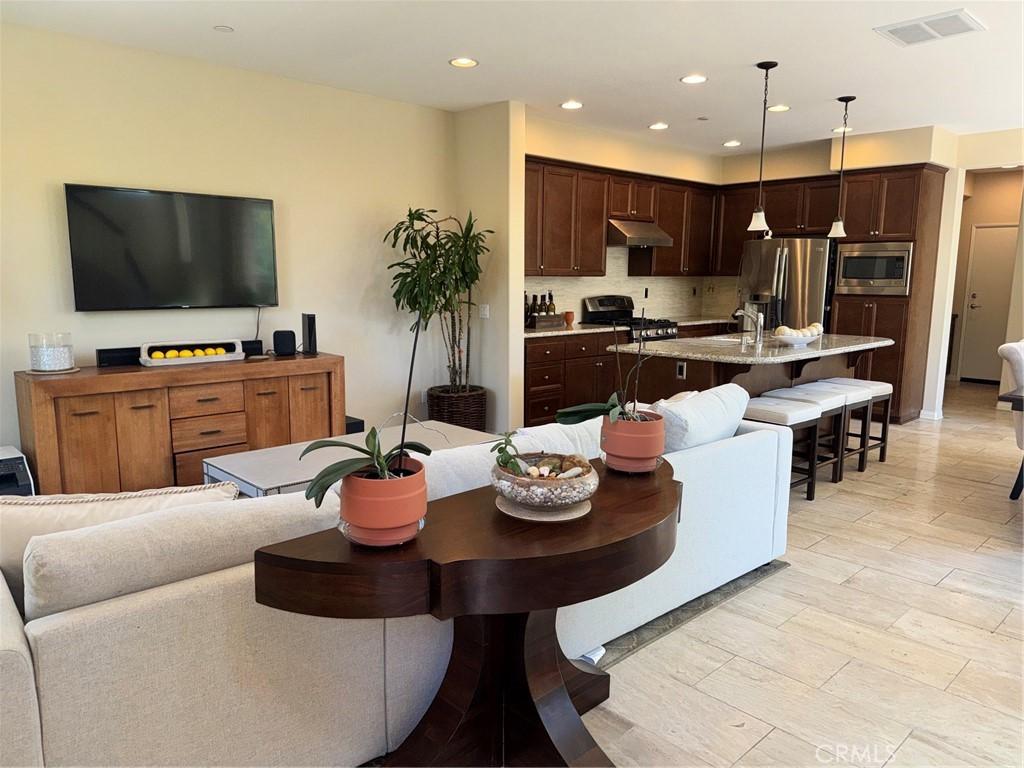 MLS #SR26186159 image #0