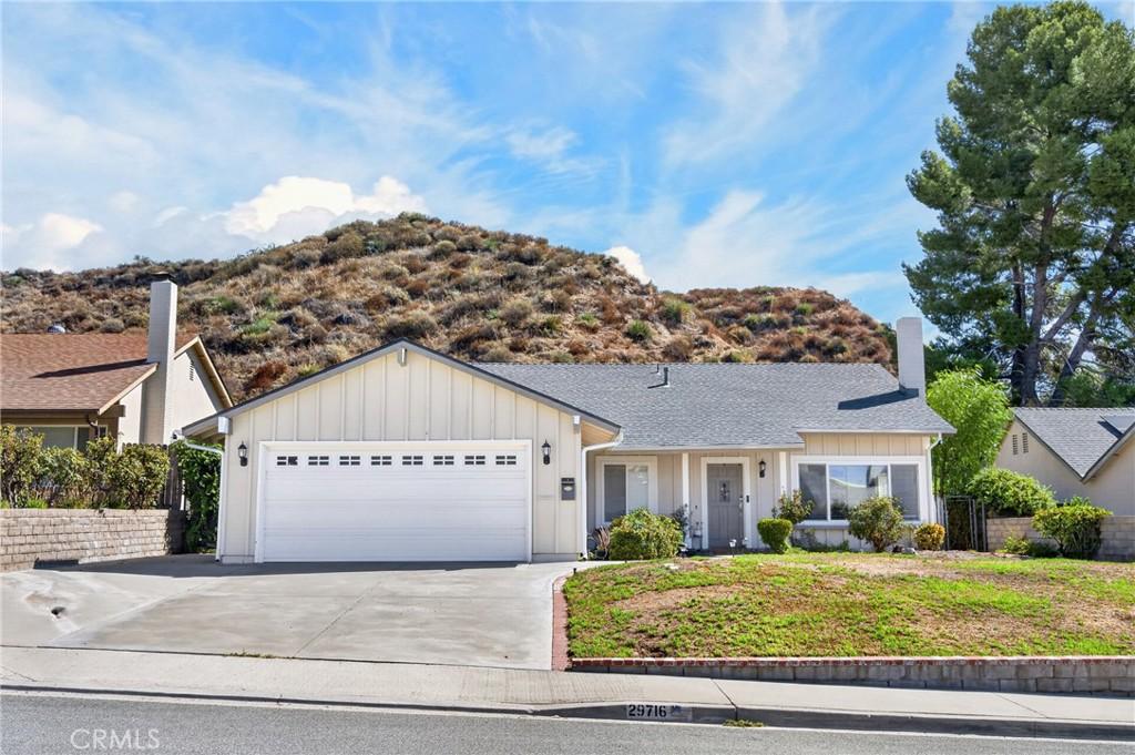 29716 Grandifloras Canyon Country CA 91387 | MLS #SR26198585 41 MLS #SR26198585 image #0