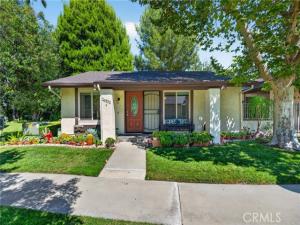 26332 Oak Highland #C Newhall CA 91321 | MLS #SR26199525 45 MLS #SR26199525 image #0