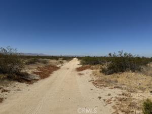 17700 E Ave T8 Palmdale CA 93591 | MLS #SR26202549 45 MLS #SR26202549 image #0