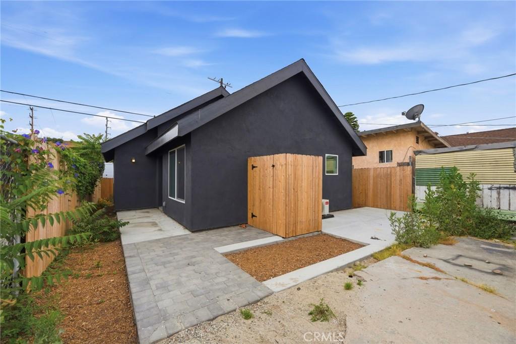 MLS #SR26210100 image #0