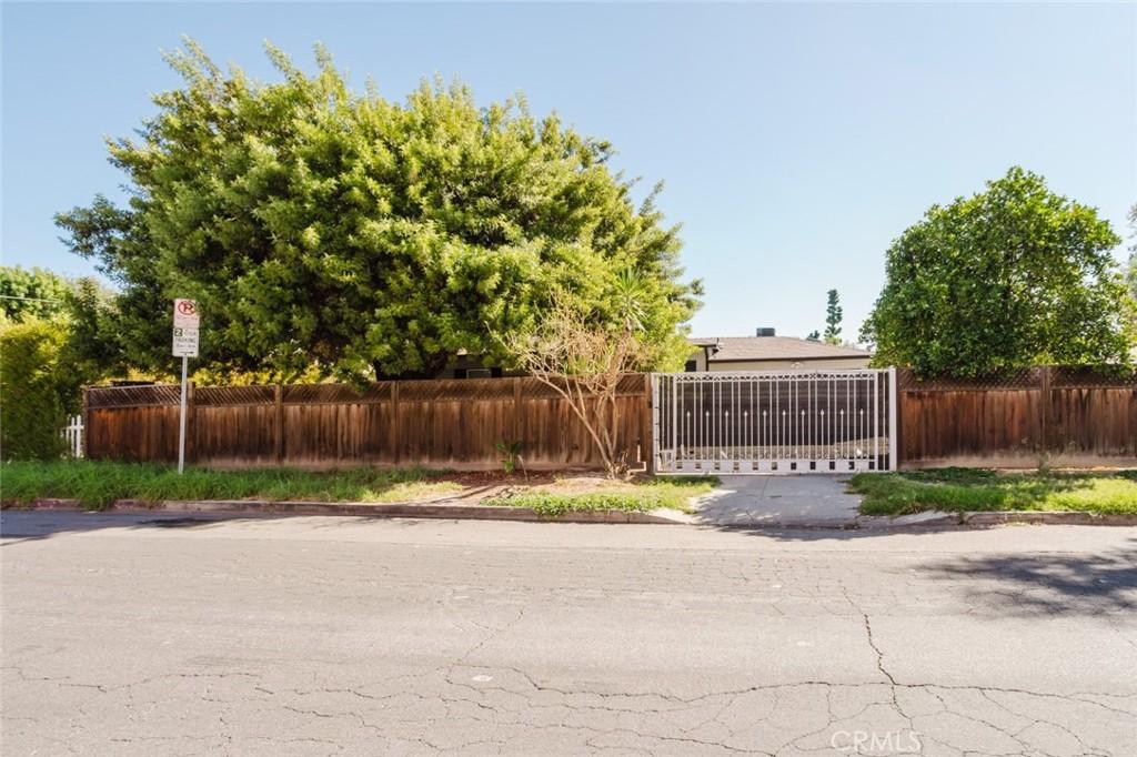 18328 Gresham ST Northridge CA 91325 | MLS #SR26211547 45 MLS #SR26211547 image #0