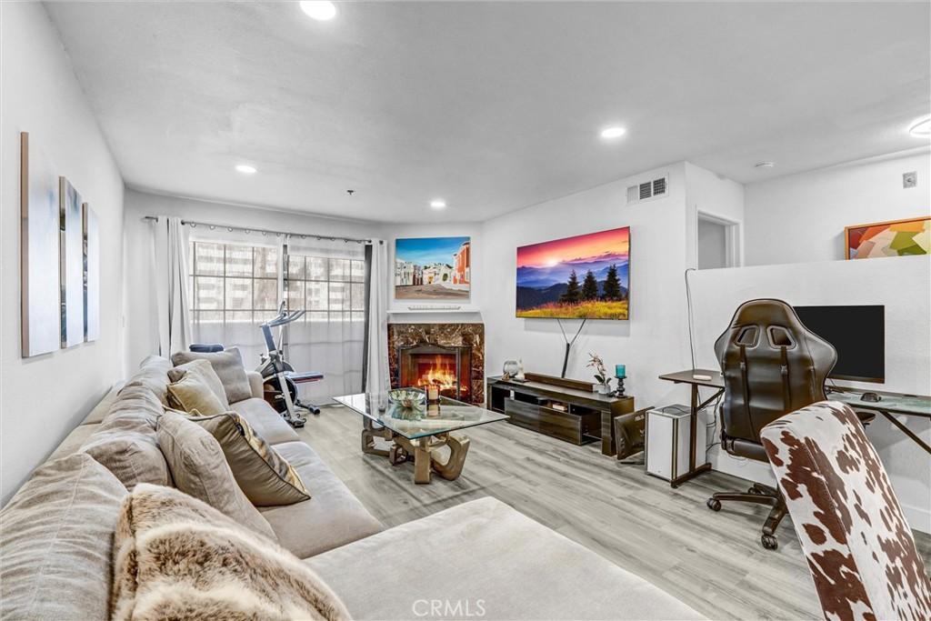 MLS #SR26064490 image #0