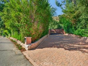 MLS #SR26212191 image #0