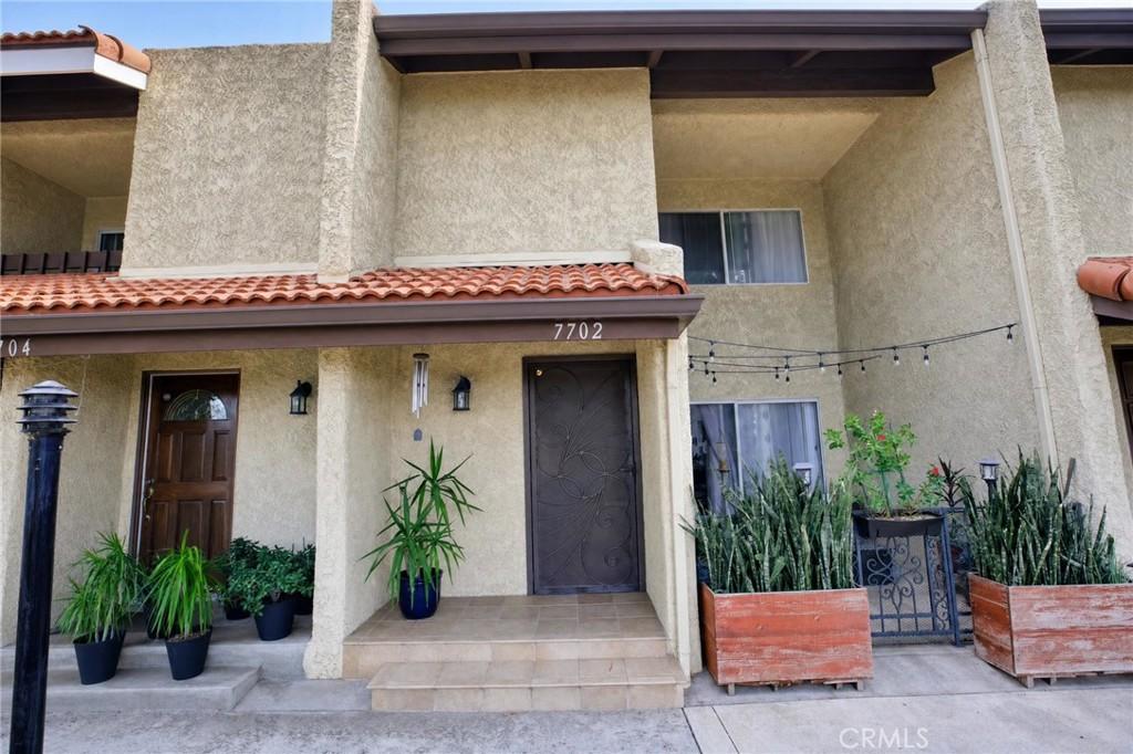 7702 Via Napoli #66 Burbank CA 91504 | MLS #SR26218359 45 MLS #SR26218359 image #0