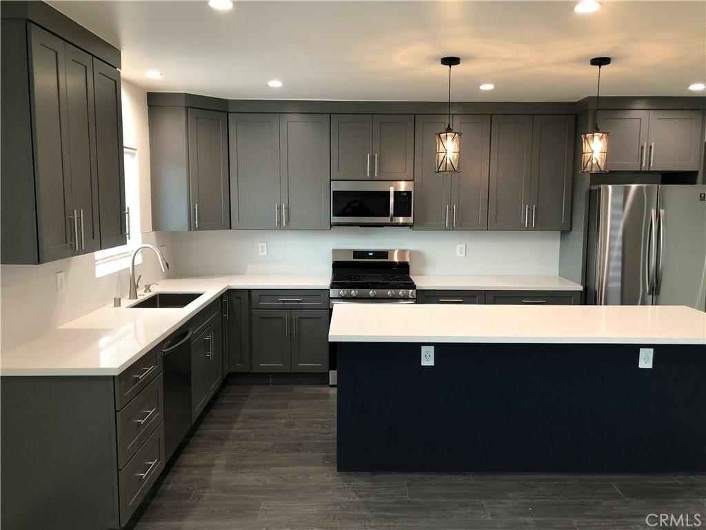 2451 N.Orchard DR Burbank CA 91504 | MLS #SR26221315 45 MLS #SR26221315 image #0