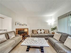 15053 Sherman Way #C Van Nuys CA 91405 | MLS #SR26221592 45 MLS #SR26221592 image #0