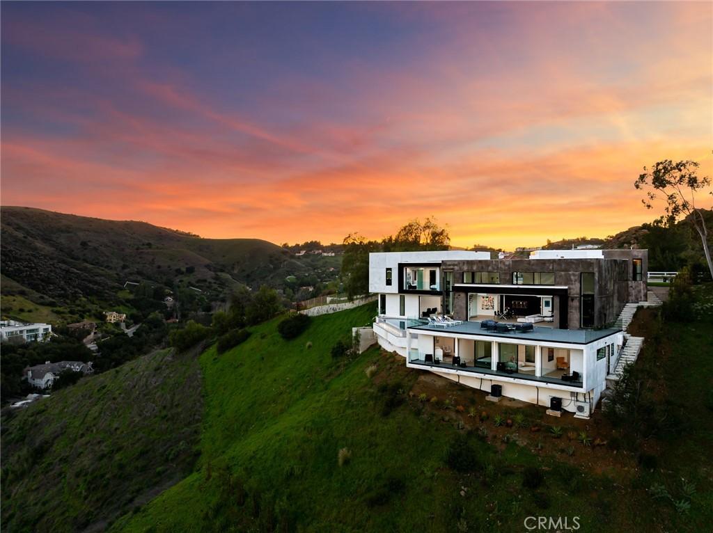 MLS #SR26222958 image #0