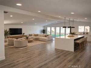 MLS #SR26225053 image #0