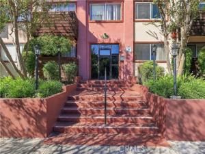MLS #SR26232753 image #0