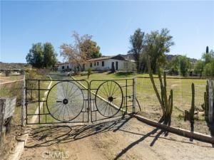 MLS #SW25043288 image #0