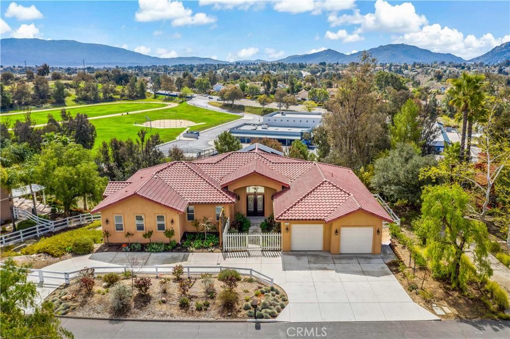 MLS #SW25058643 image #0